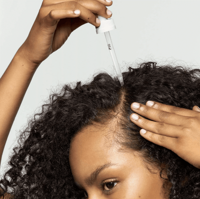 Managing Frizz-Free Hair in Summers: What You Should Know about Summer Hair Care